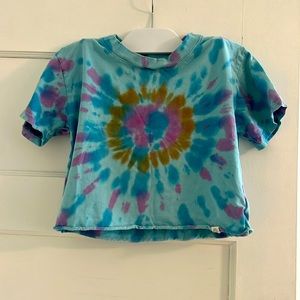 Treasure & Bond girl cropped tie dye tee. Size 7/8 year